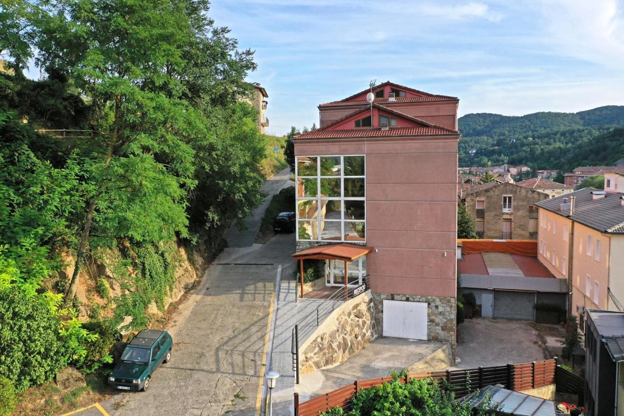 La Trobada Hotel Sport Ripoll Esterno foto